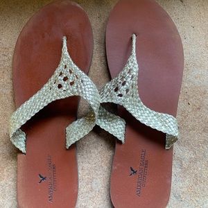 American Eagle Sandals